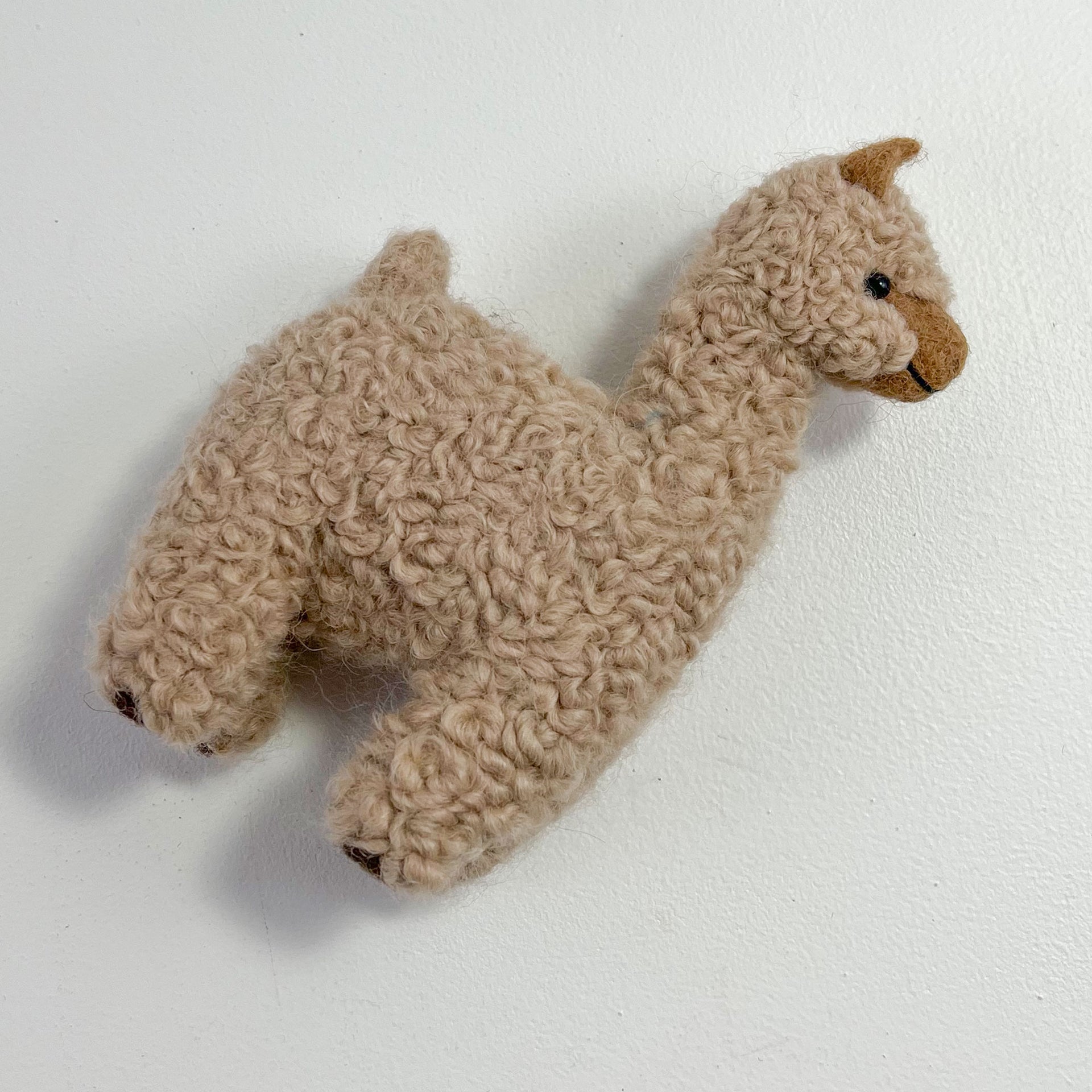 Jimmy Beans Wool Long Tail Alpaca Tape Measure - Larry the Long Tail - Zoom Image
