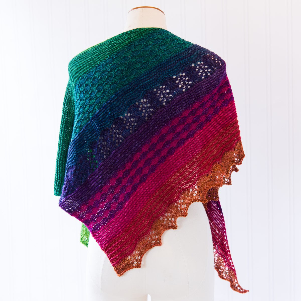 SweetGeorgia Symphony Shawl Kit - Extra Image
