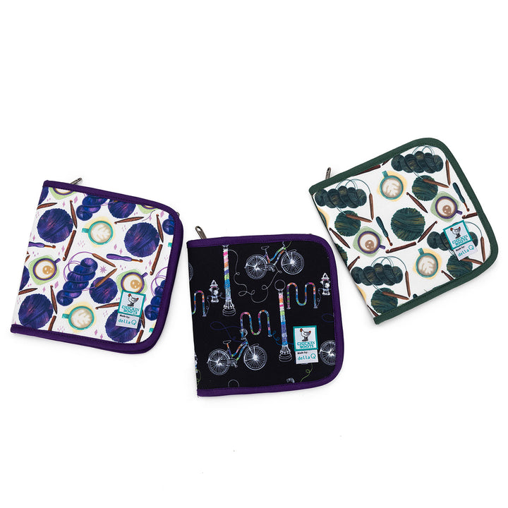 della Q Chicken Boots Interchangeable Needle Case - Yarn Bombing - Extra Image