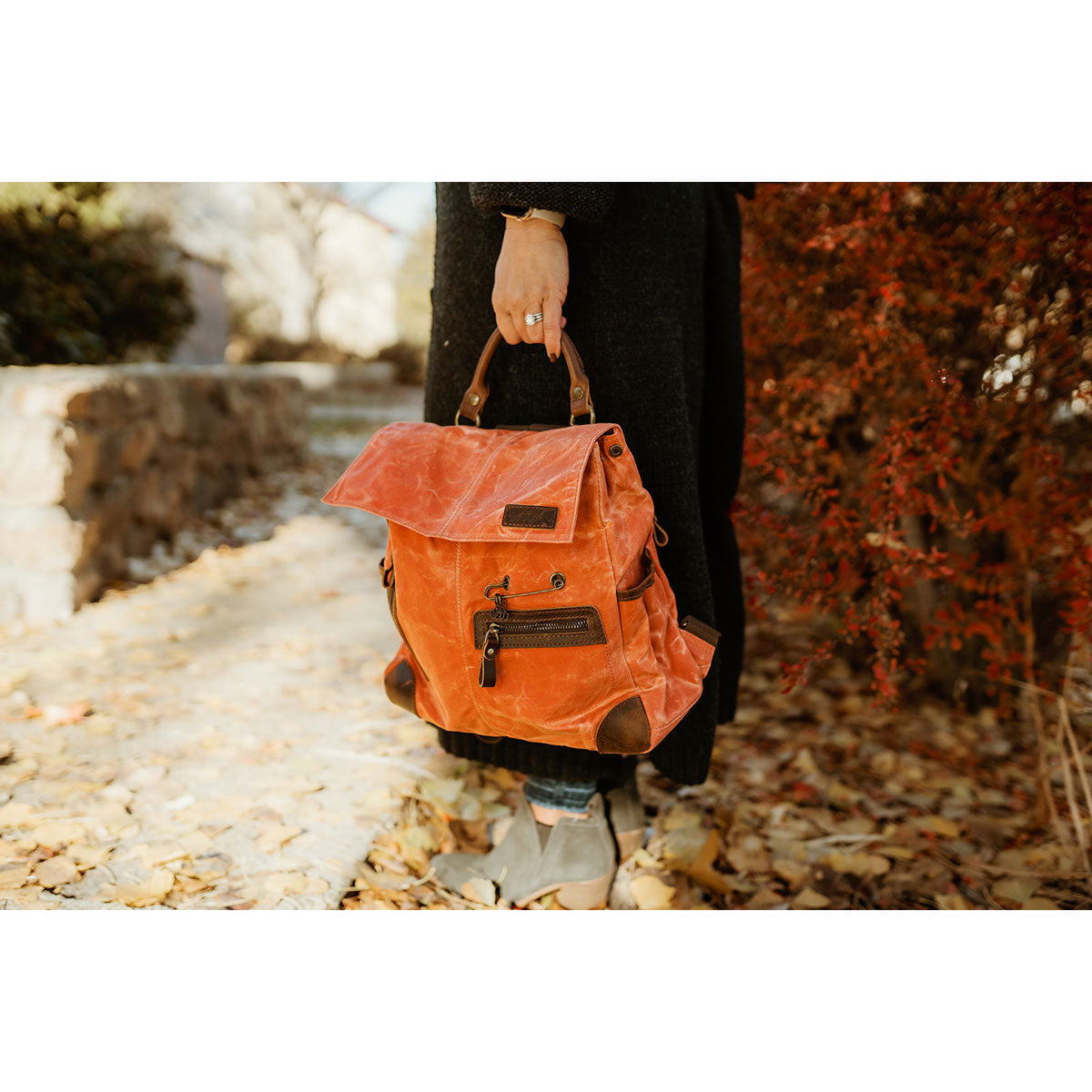 della Q Maker's Midi Backpack - Olive - Extra Image