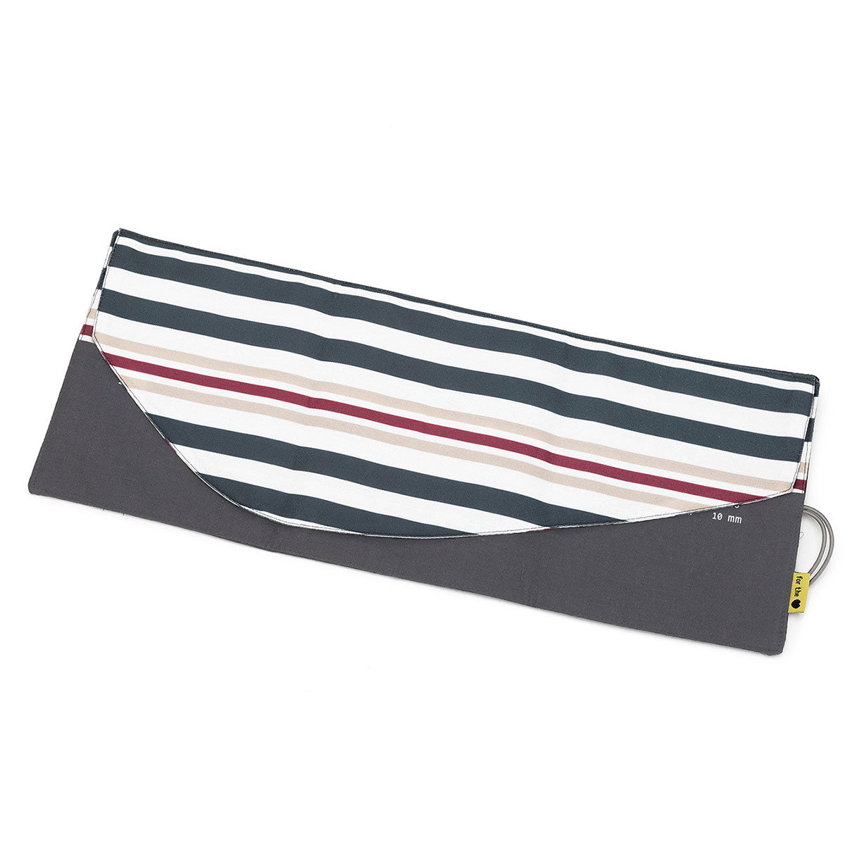 della Q Crochet Roll - 168-2 - *Linen - Wine - Extra Image