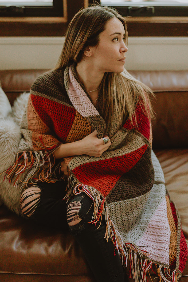 Yarn Citizen Rustic Rainbow Throw Kit - Extra Image
