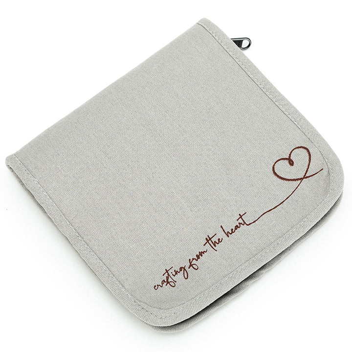 della Q Chicken Boots Interchangeable Needle Case - *Linen - Wine - Extra Image