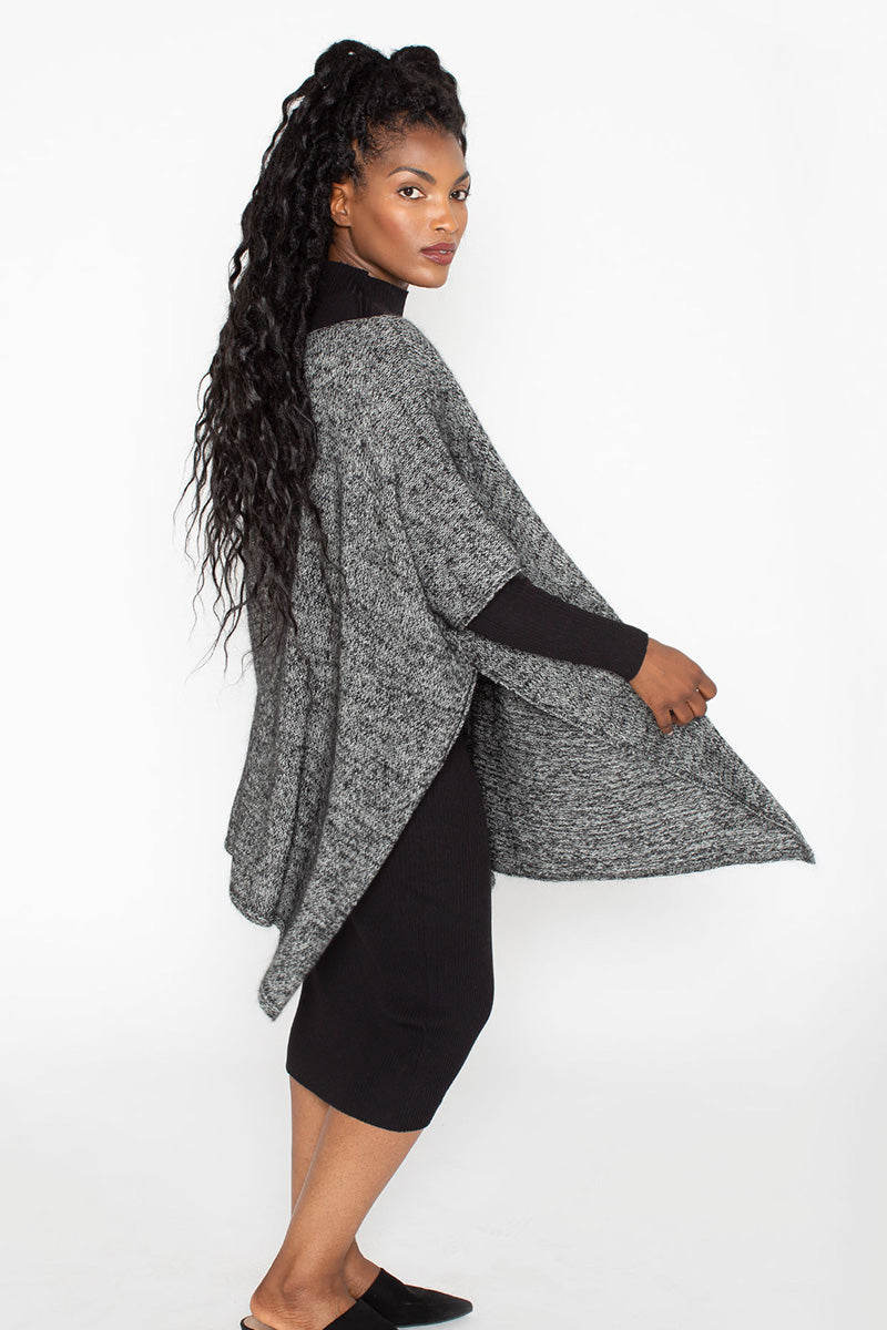 Madelinetosh Aalto Poncho Kit - Extra Image