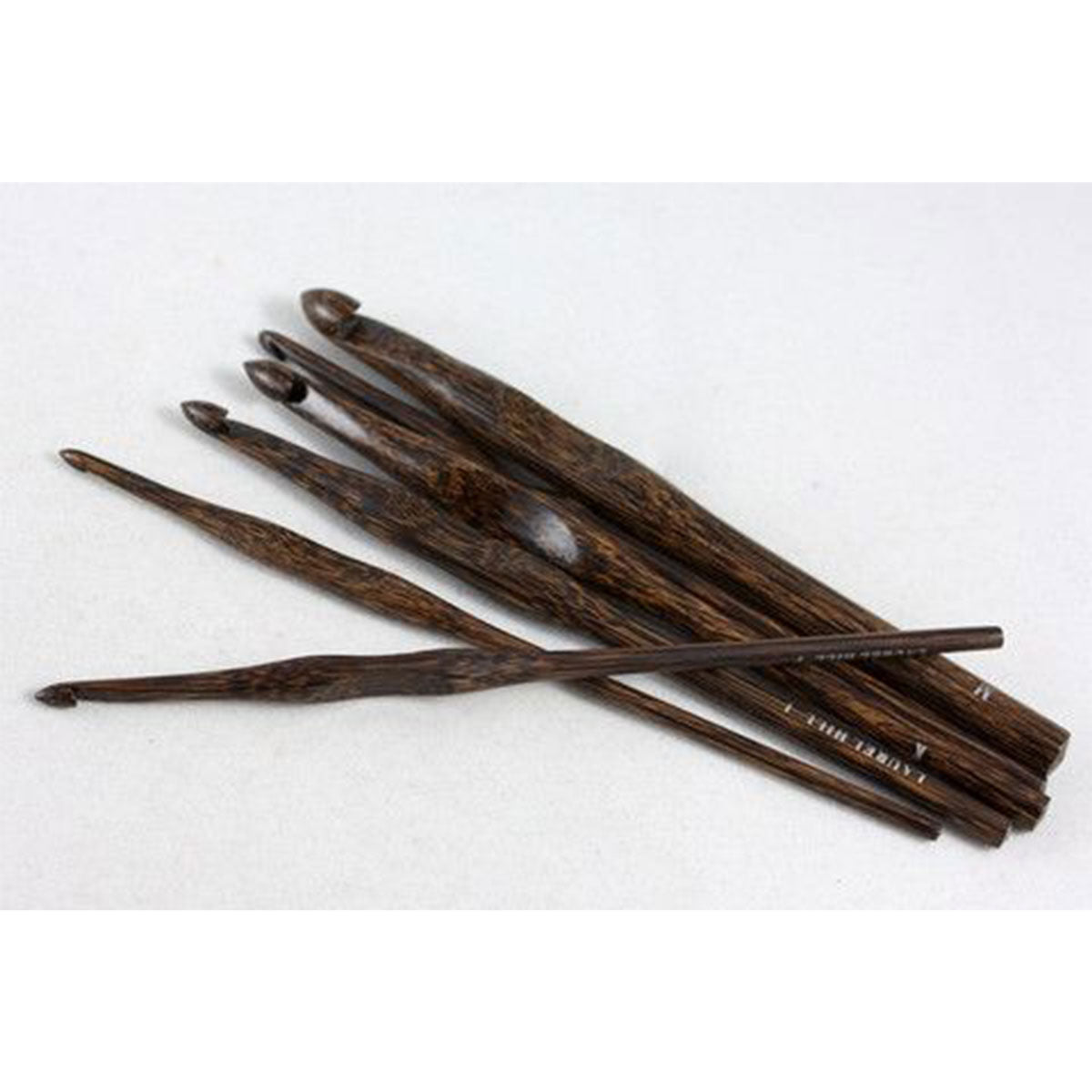 Bryspun Palmwood Crochet Hook - US D - Extra Image