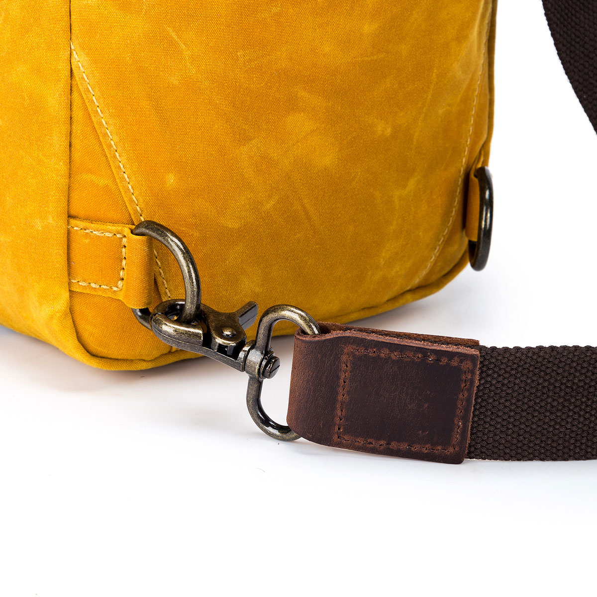 della Q Maker's Mini Messenger - Red - Extra Image