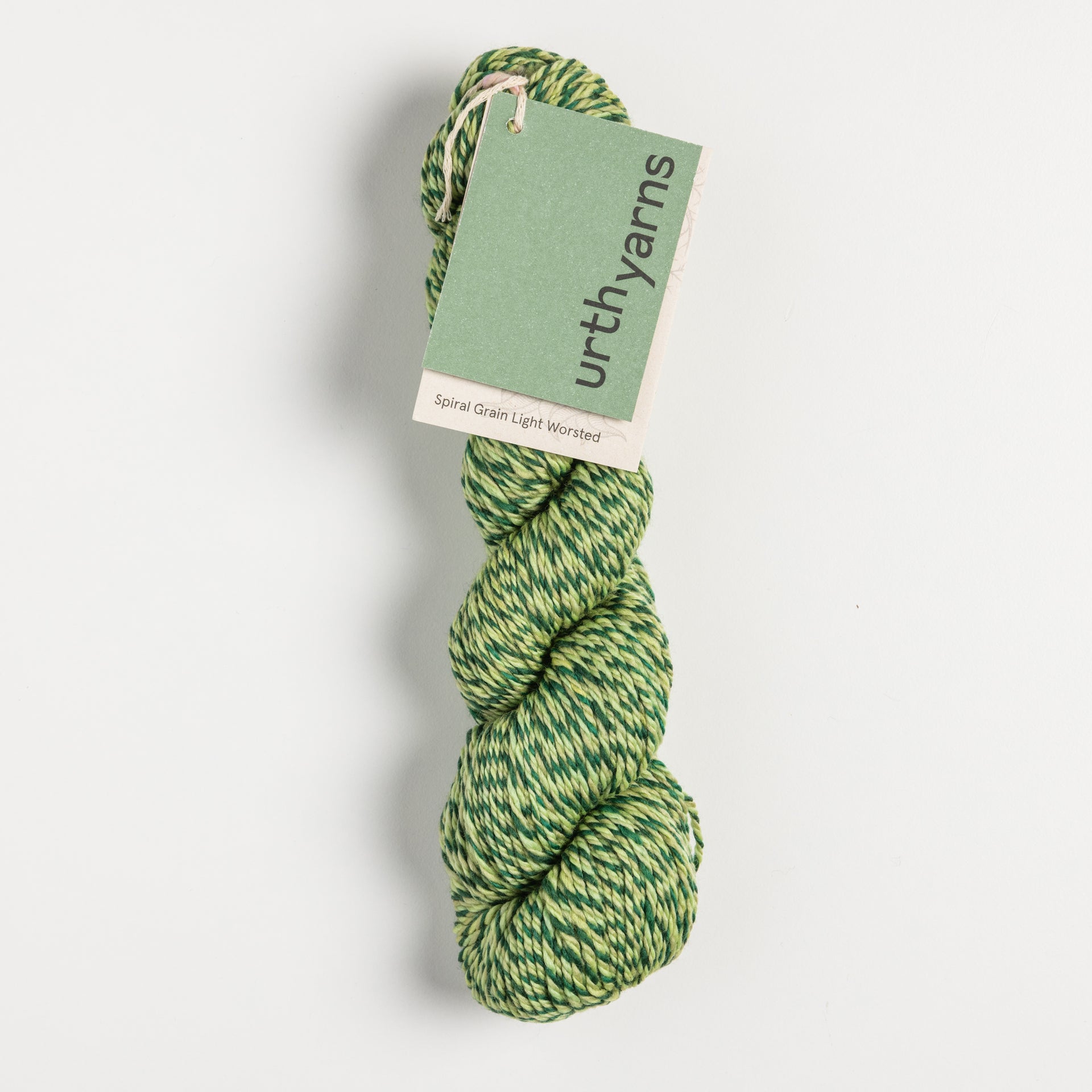 Urth Yarns Spiral Grain Light Worsted Yarn - Matcha
