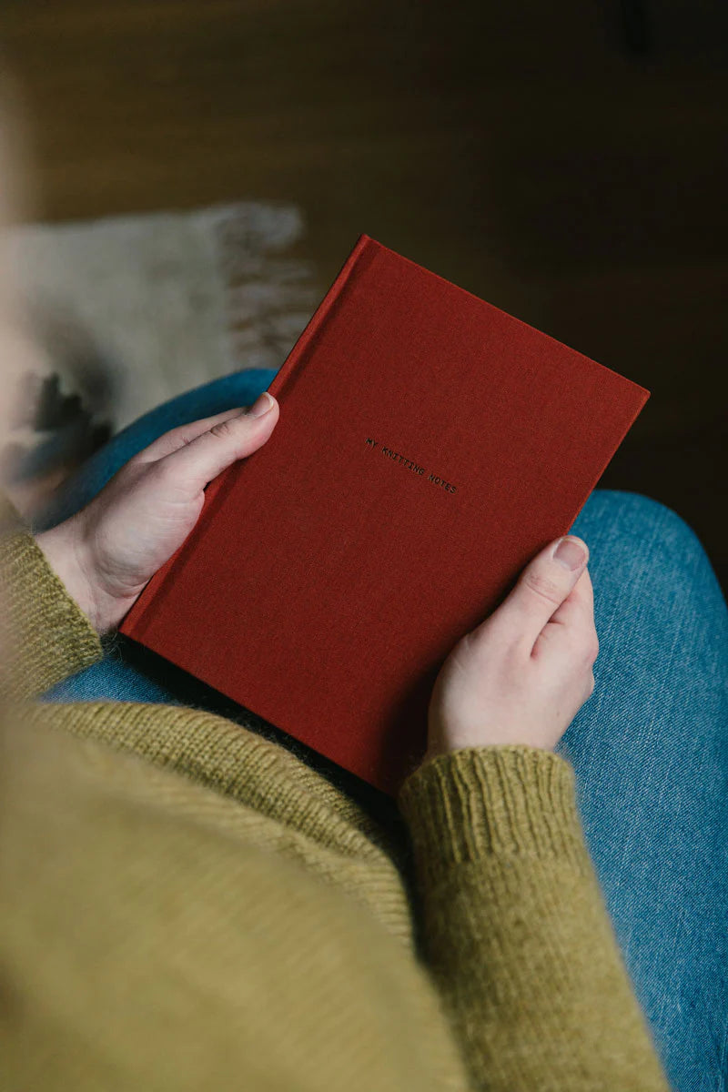 Laine Magazine - My Knitting Notes (maroon)
