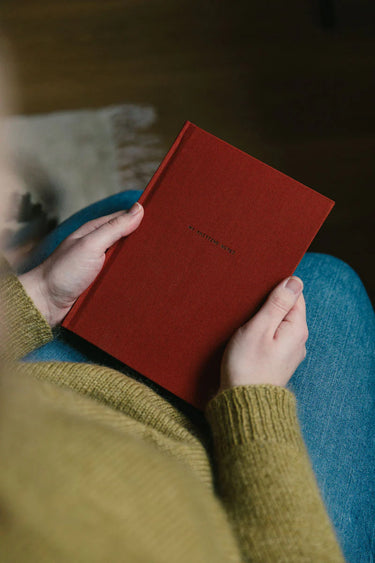 Laine Magazine - My Knitting Notes (maroon)